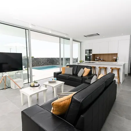 Moada Ocean Breeze * Кальяо-Сальвахе